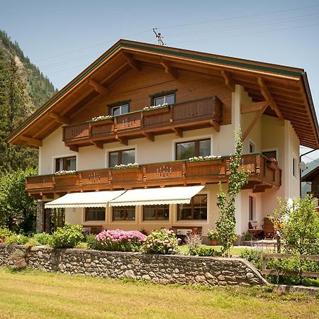 Leo Appartements Mayrhofen Eksteriør billede